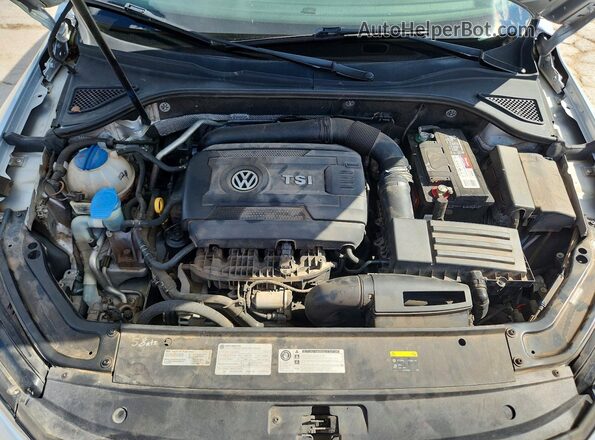 1VWDT7A31HC051928 2017 VOLKSWAGEN PASSAT Silver უკანა სალონის ხედი