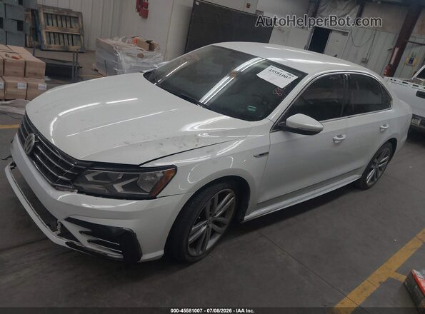 1VWDT7A31HC065019 2017 VOLKSWAGEN PASSAT White წინა მარცხენა ხედი სამი მეოთხედიდან