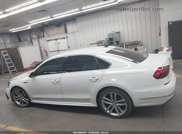 1VWDT7A31HC065019 2017 VOLKSWAGEN PASSAT White სალონის 360-გრადუსიანი ხედი