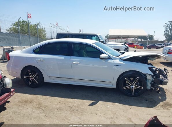 1VWDT7A34HC032970 2017 VOLKSWAGEN PASSAT White Սալոնի 360 աստիճան տեսք