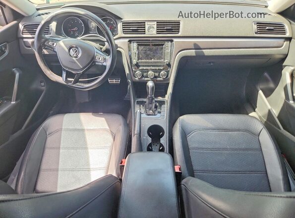1VWDT7A36HC013370 2017 VOLKSWAGEN PASSAT Gray Առջևի վահանակի տեսք
