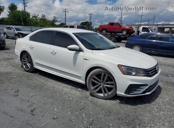 1VWDT7A36HC018925 2017 VOLKSWAGEN PASSAT White Front right