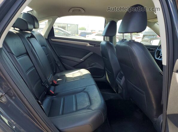 1VWDT7A36HC039273 2017 VOLKSWAGEN PASSAT Gray Widok tylnych siedzeń
