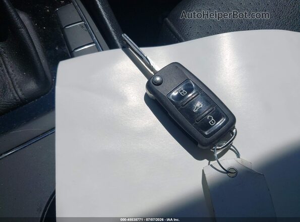1VWDT7A36HC054713 2017 VOLKSWAGEN PASSAT Серый Вид панели приборов