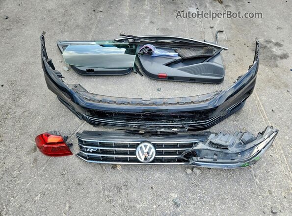 1VWDT7A36HC067493 2017 VOLKSWAGEN PASSAT Черный Вид подкапотного пространства