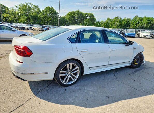 1VWDT7A36HC076856 2017 VOLKSWAGEN PASSAT White Rear right