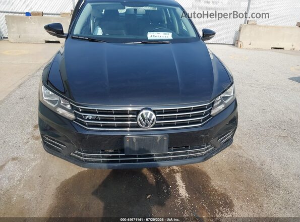 1VWDT7A36HC080518 2017 VOLKSWAGEN PASSAT Black Widok zestawu wskaźników
