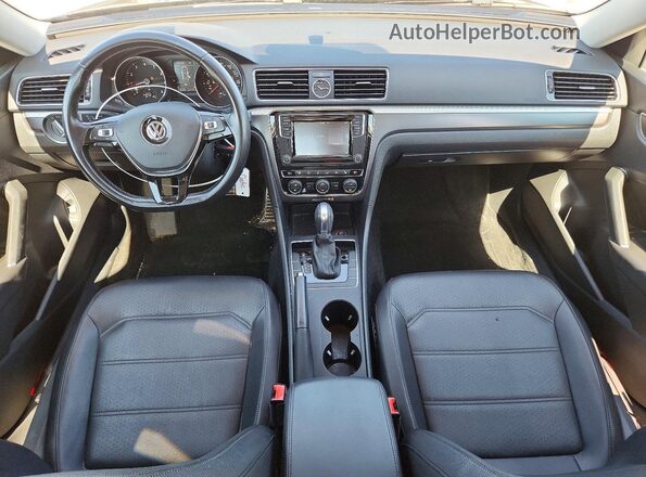 1VWDT7A37HC041761 2017 VOLKSWAGEN PASSAT Gray Առջևի վահանակի տեսք