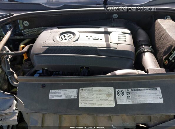 1VWDT7A38HC033958 2017 VOLKSWAGEN PASSAT Gray Rear view