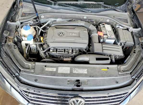 1VWDT7A39HC065138 2017 VOLKSWAGEN PASSAT Black Vista interior trasera