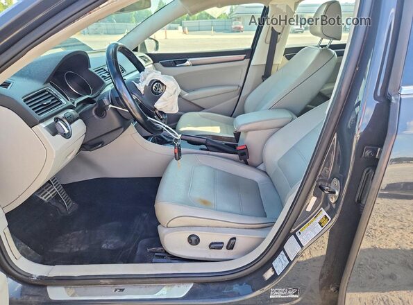1VWDT7A39HC083848 2017 VOLKSWAGEN PASSAT Charcoal Սալոնի դիմացի տեսք