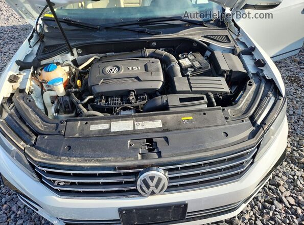 1VWDT7A3XHC003523 2017 VOLKSWAGEN PASSAT White Սալոնի հետևի տեսք