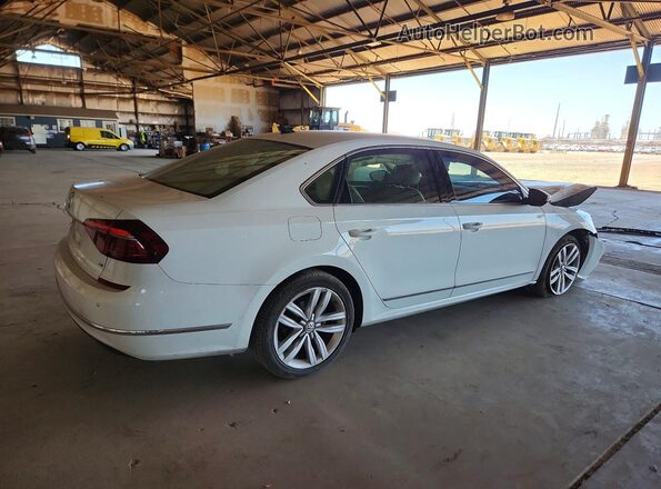 1VWGT7A38HC077486 2017 VOLKSWAGEN PASSAT White უკანა მარჯვენა