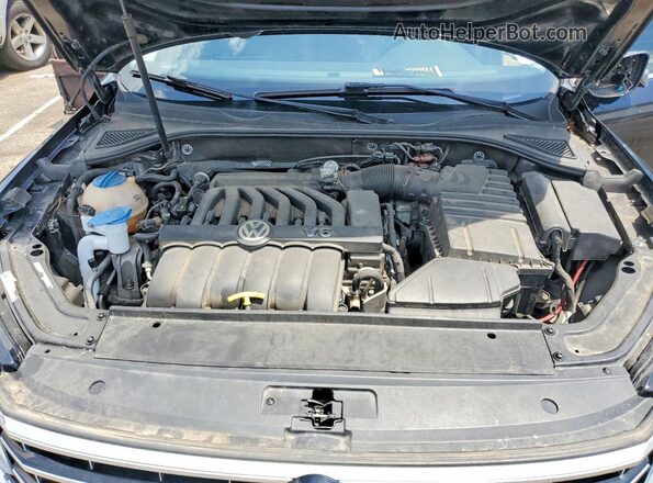 1VWHM7A38HC061774 2017 VOLKSWAGEN PASSAT Black Rear interior view