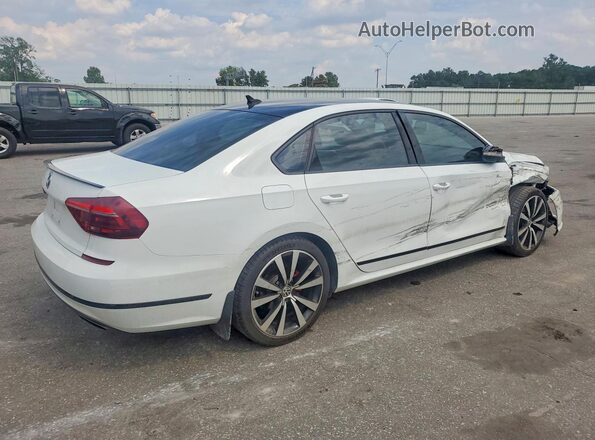 1VWJM7A32JC048980 2018 VOLKSWAGEN PASSAT White Задня права чверть