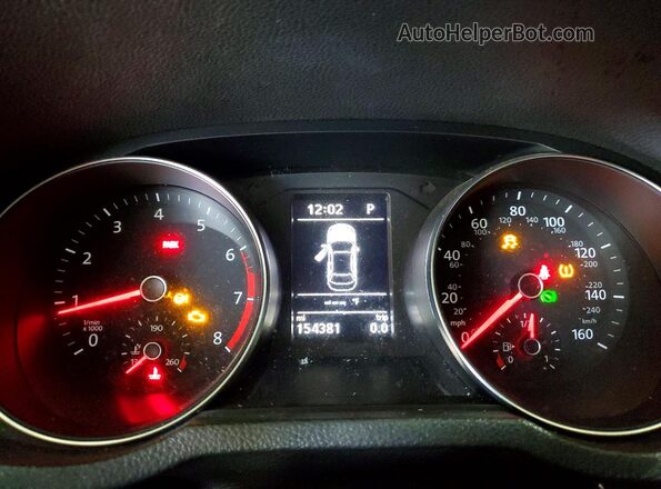 1VWJM7A33JC038619 2018 VOLKSWAGEN PASSAT White Instrument cluster view
