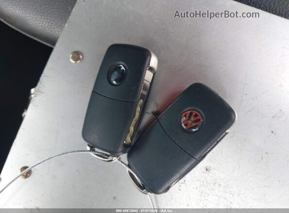 1VWJM7A35JC037858 2018 VOLKSWAGEN PASSAT Gray Առջևի վահանակի տեսք