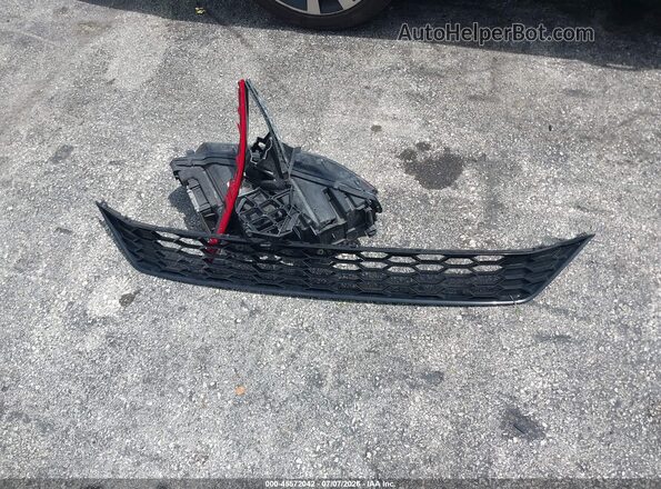 1VWJM7A35JC037858 2018 VOLKSWAGEN PASSAT Gray Սարքավորումների վահանակի տեսք