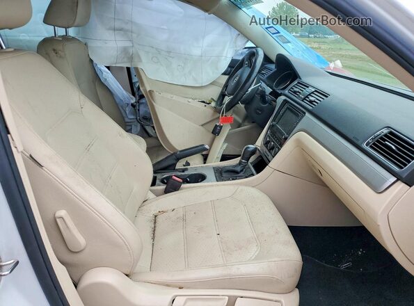 1VWLA7A35KC014485 2019 VOLKSWAGEN PASSAT White Вид салону спереду