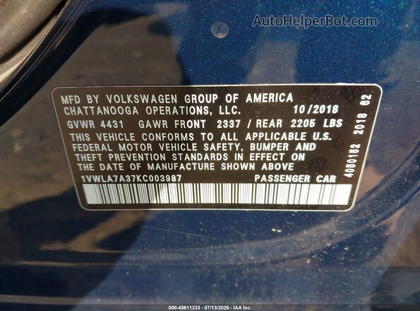 1VWLA7A37KC003987 2019 VOLKSWAGEN PASSAT Blue ძრავის განყოფილების ხედი