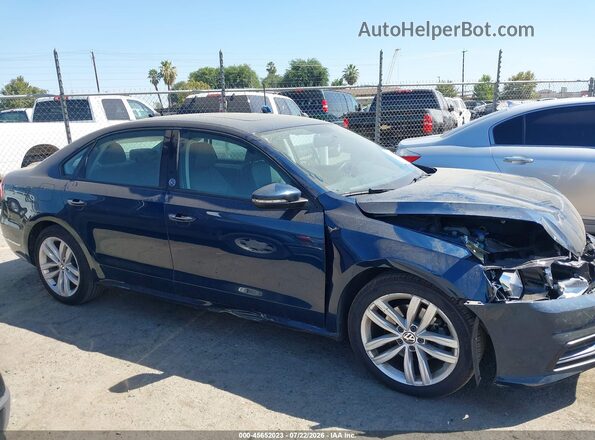 1VWLA7A3XKC013347 2019 VOLKSWAGEN PASSAT Blue Rear interior view