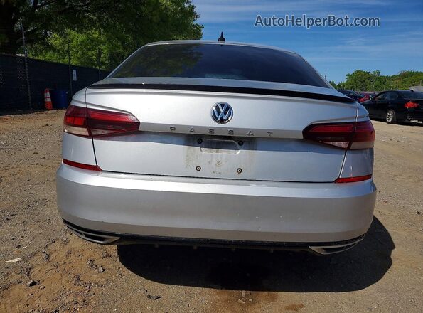 1VWMA7A31LC009127 2020 VOLKSWAGEN PASSAT Silver Rear view