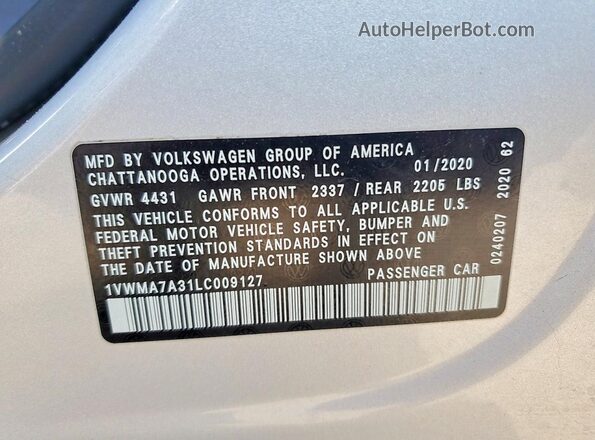 1VWMA7A31LC009127 2020 VOLKSWAGEN PASSAT Silver Engine compartment view