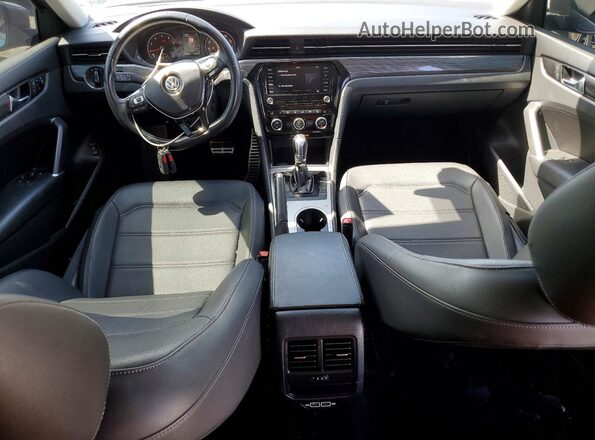1VWMA7A37LC020987 2020 VOLKSWAGEN PASSAT Gray Вид панелі приладів