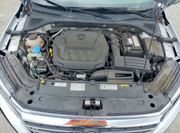 1VWMA7A38LC024465 2020 VOLKSWAGEN PASSAT Серебряный Вид задней части салона