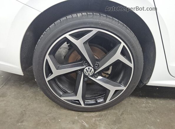 1VWMA7A38MC012009 2021 VOLKSWAGEN PASSAT White 