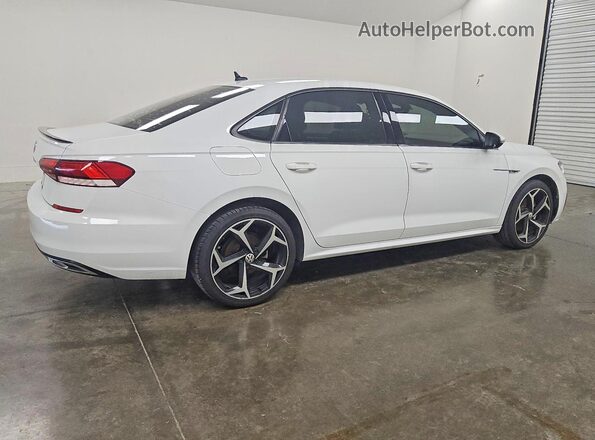 1VWMA7A38MC012009 2021 VOLKSWAGEN PASSAT White Trasero derecho