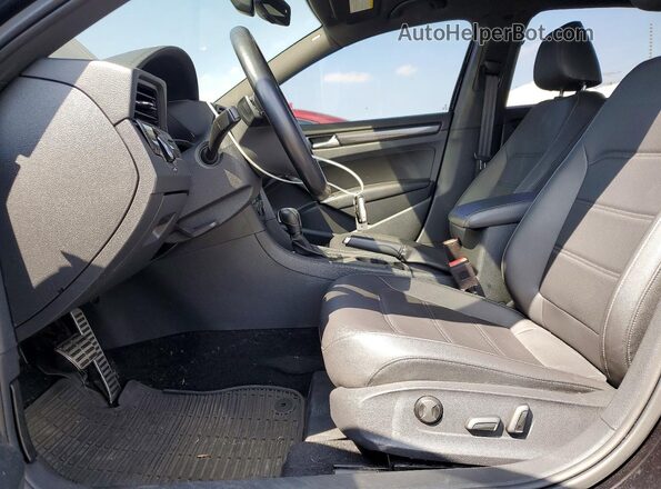 1VWMA7A38MC018084 2021 VOLKSWAGEN PASSAT Черный Вид салона спереди