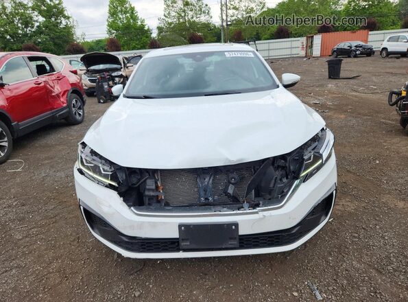 1VWMA7A38NC002517 2022 VOLKSWAGEN PASSAT White Widok z przodu