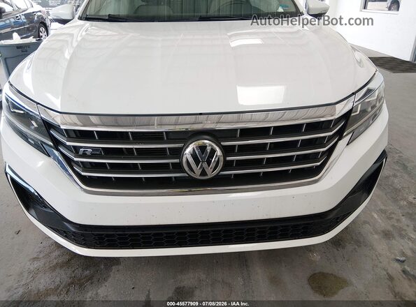 1VWMA7A39LC015337 2020 VOLKSWAGEN PASSAT White ხელსაწყოთა პანელის ხედი
