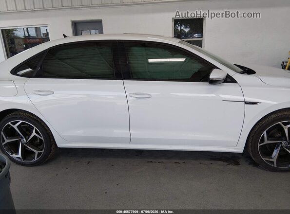 1VWMA7A39LC015337 2020 VOLKSWAGEN PASSAT White უკანა სალონის ხედი