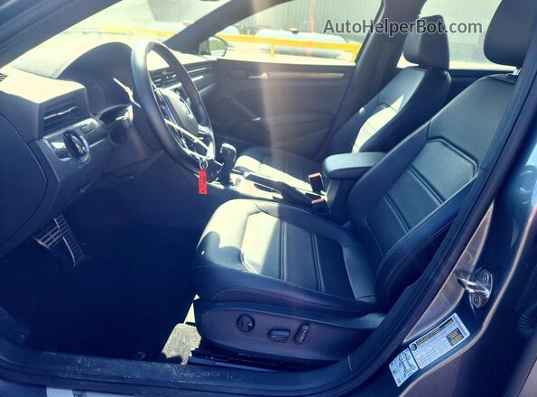 1VWMA7A3XMC008320 2021 VOLKSWAGEN PASSAT Gray წინა სალონის ხედი