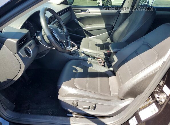 1VWSA7A31LC014979 2020 VOLKSWAGEN PASSAT Черный Вид салона спереди