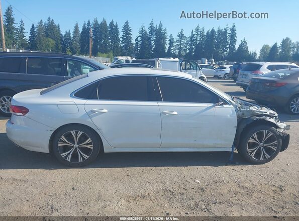 1VWSA7A33MC009834 2021 VOLKSWAGEN PASSAT White Rear interior view