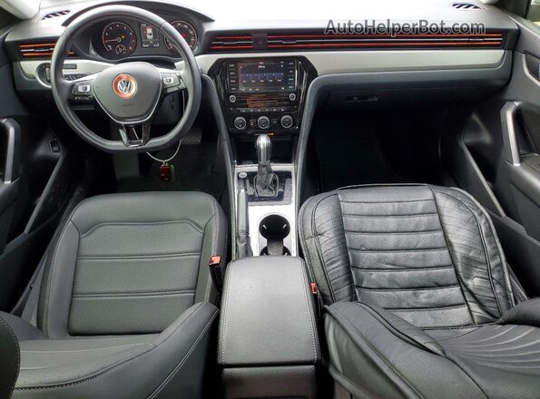 1VWSA7A35LC011891 2020 VOLKSWAGEN PASSAT Silver Dashboard view