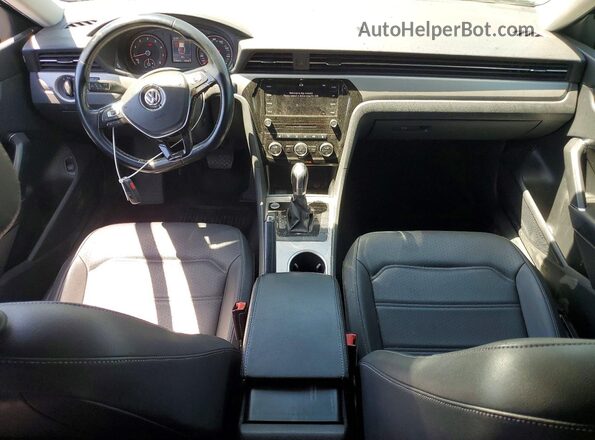 1VWSA7A3XLC007027 2020 VOLKSWAGEN PASSAT Черный Вид панели приборов
