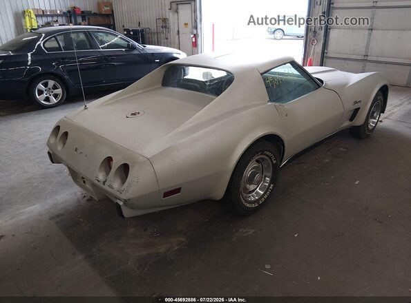 1Z37L63404628     1974 CHEVROLET CORVETTE Серебряный Задняя правая четверть