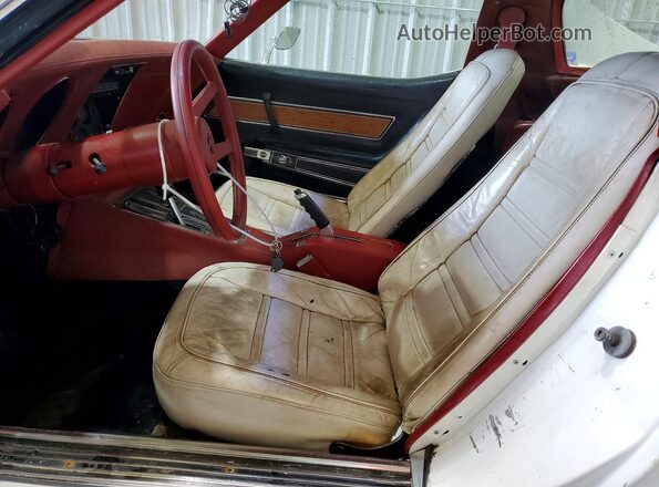 1Z37L6S417639 1976 CHEVROLET CORVETTE Белый Вид салона спереди