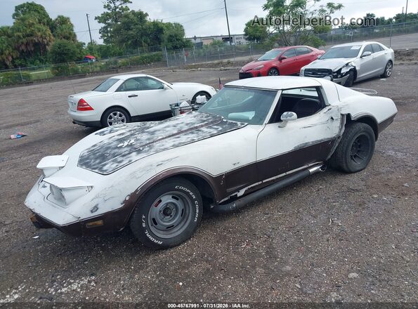 1Z37L7S427973     1977 CHEVROLET CORVETTE Белый Передняя левая четверть