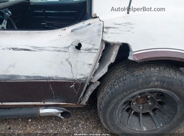1Z37L7S427973     1977 CHEVROLET CORVETTE Белый Вид спереди