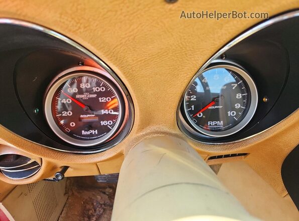 1Z37L7S438200 1977 CHEVROLET CORVETTE Red Սարքավորումների վահանակի տեսք