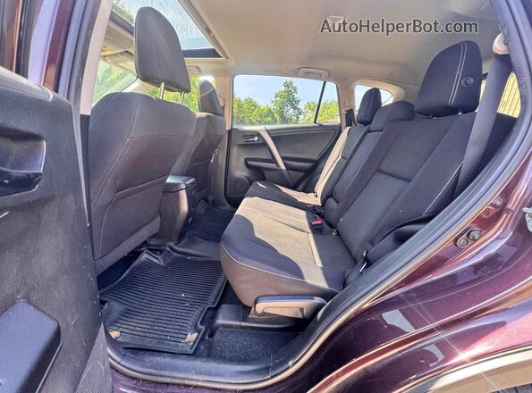 2T3RFREV5HW659357 2017 TOYOTA RAV4 Бордовый Вид сзади