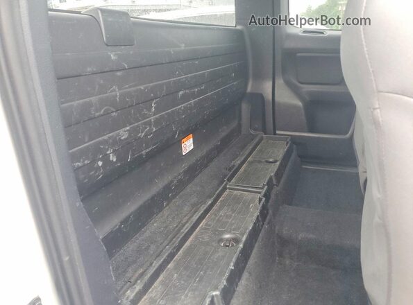 5TFRX5GN2KX140143 2019 TOYOTA TACOMA White Widok wnętrza z tyłu