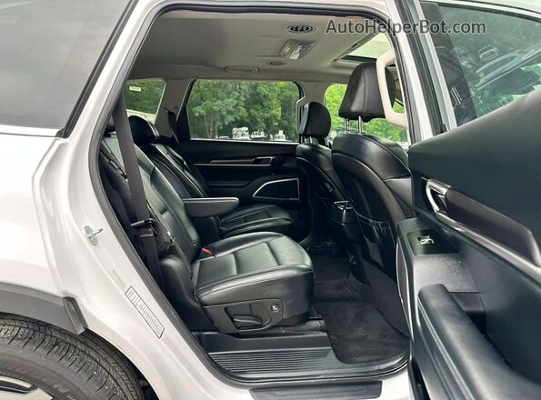 5XYP64GC4SG639970 2025 KIA TELLURIDE White Widok zestawu wskaźników
