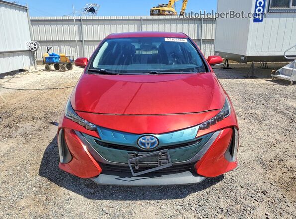 JTDKARFP3J3095796 2018 TOYOTA PRIUS Red Widok z tyłu