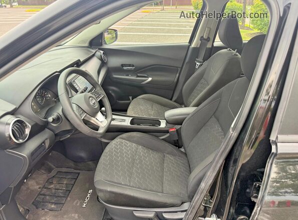 3N1CP5CV4SL510471 2025 NISSAN KICKS Black Widok z tyłu